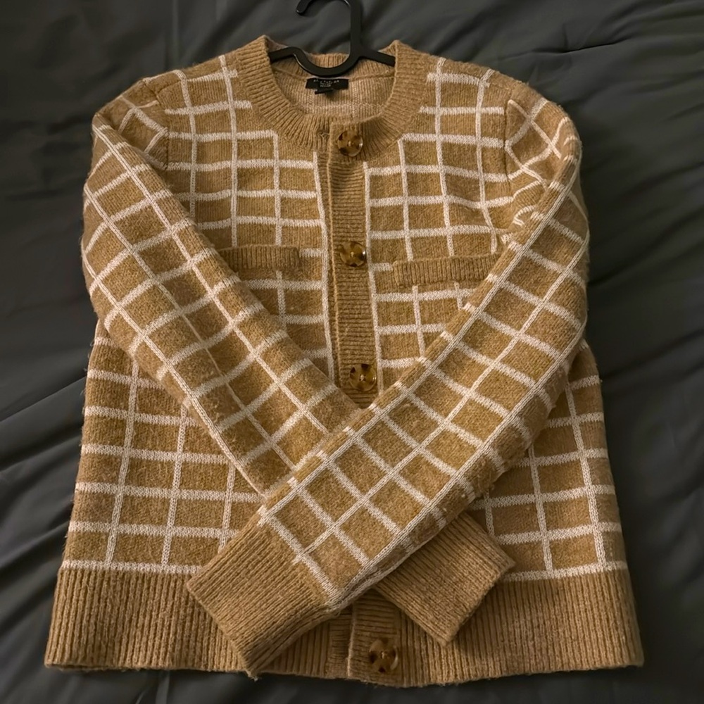Button down cardigan xxs